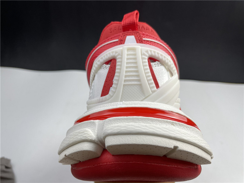 Ba*len*cia*ga track 2