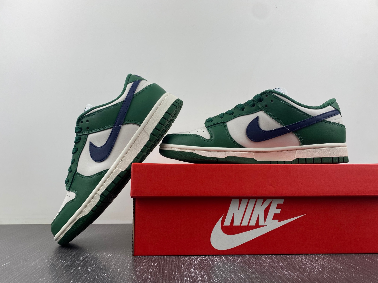 nike dunk low "gorge green/navy" dd1503-300
