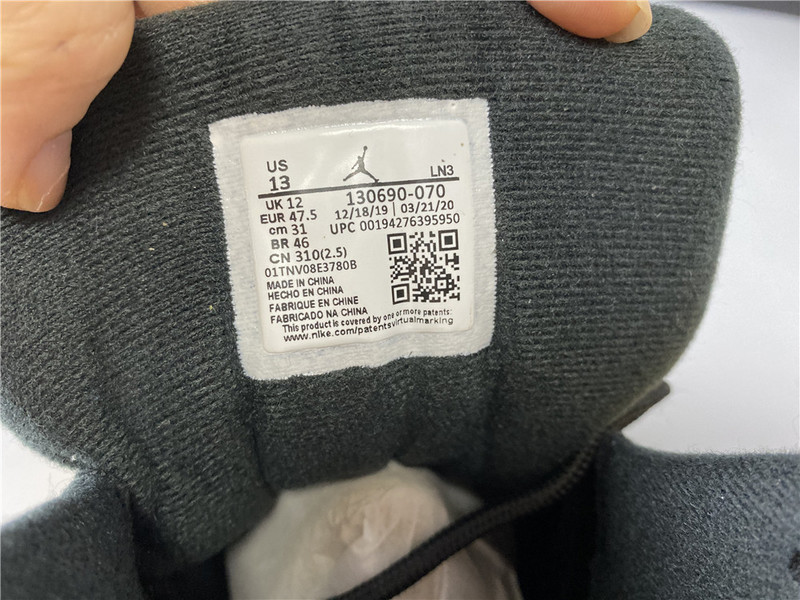 air jordan 12 “university gold” 130690-070