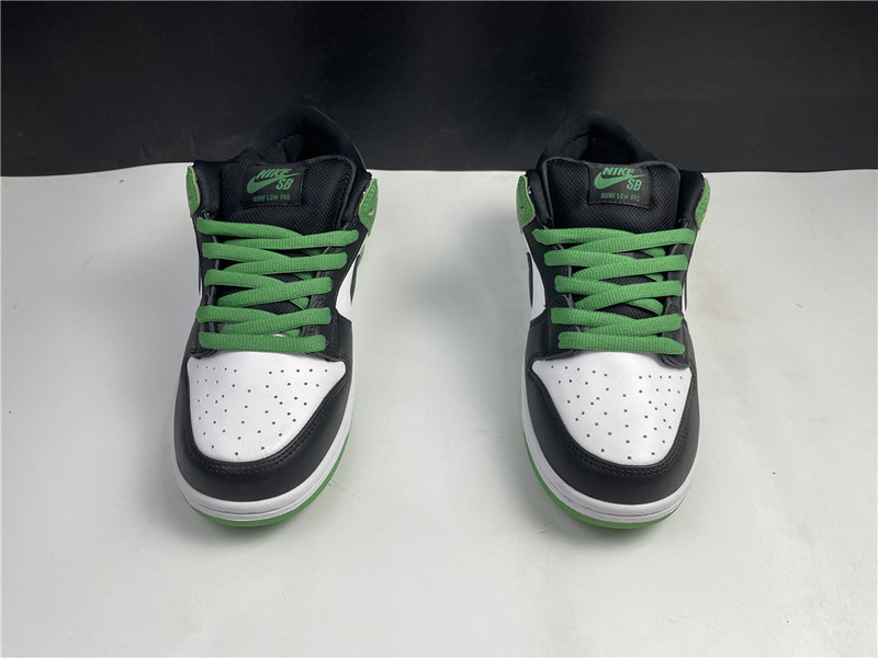 nike sb dunk low “classic green” bq6817-30
