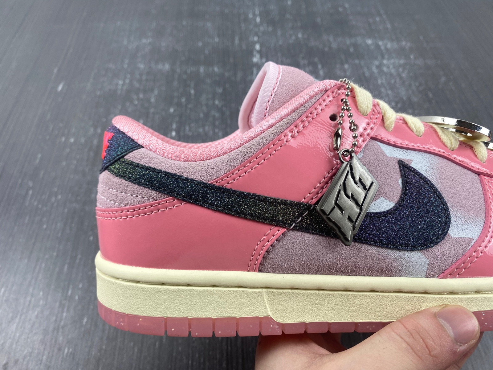 nike dunk low “barbie” fn8927-621