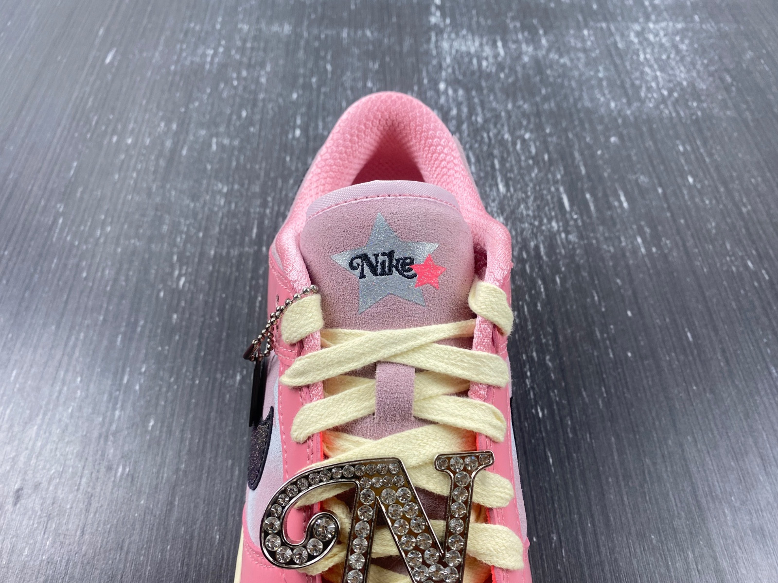 nike dunk low “barbie” fn8927-621