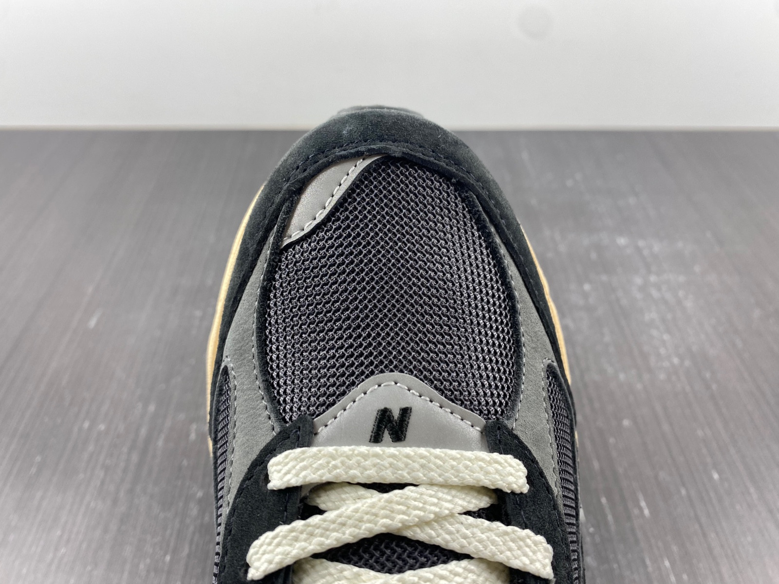 new Ba1an*e 2002r black dark grey - m2002rho