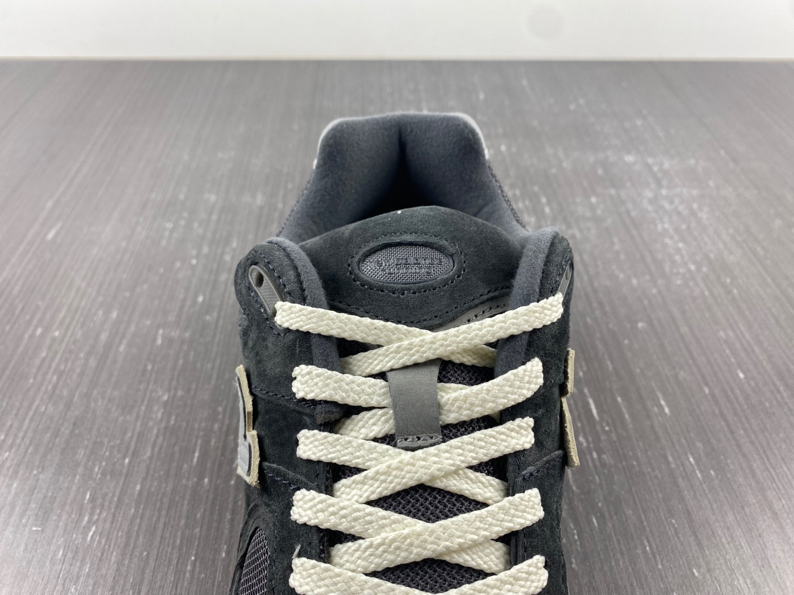 new Ba1an*e 2002r black dark grey - m2002rho