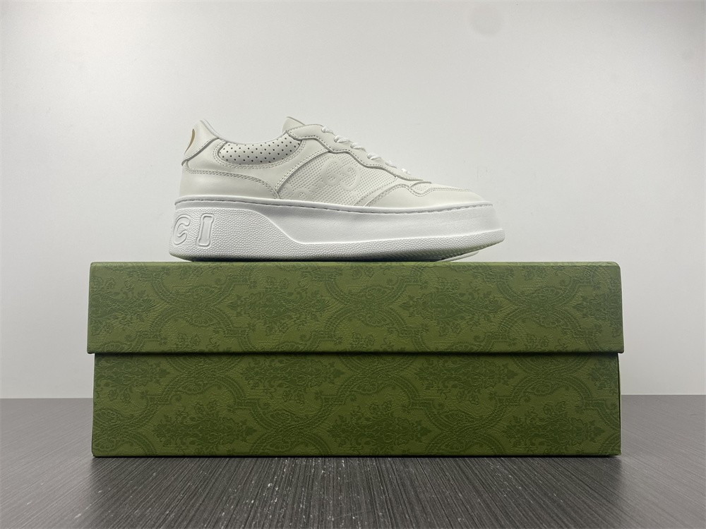 gc low-top sneaker gc18