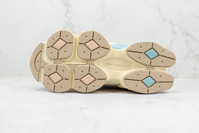 new Ba1an*e 9060 "ivory" u9060wcg