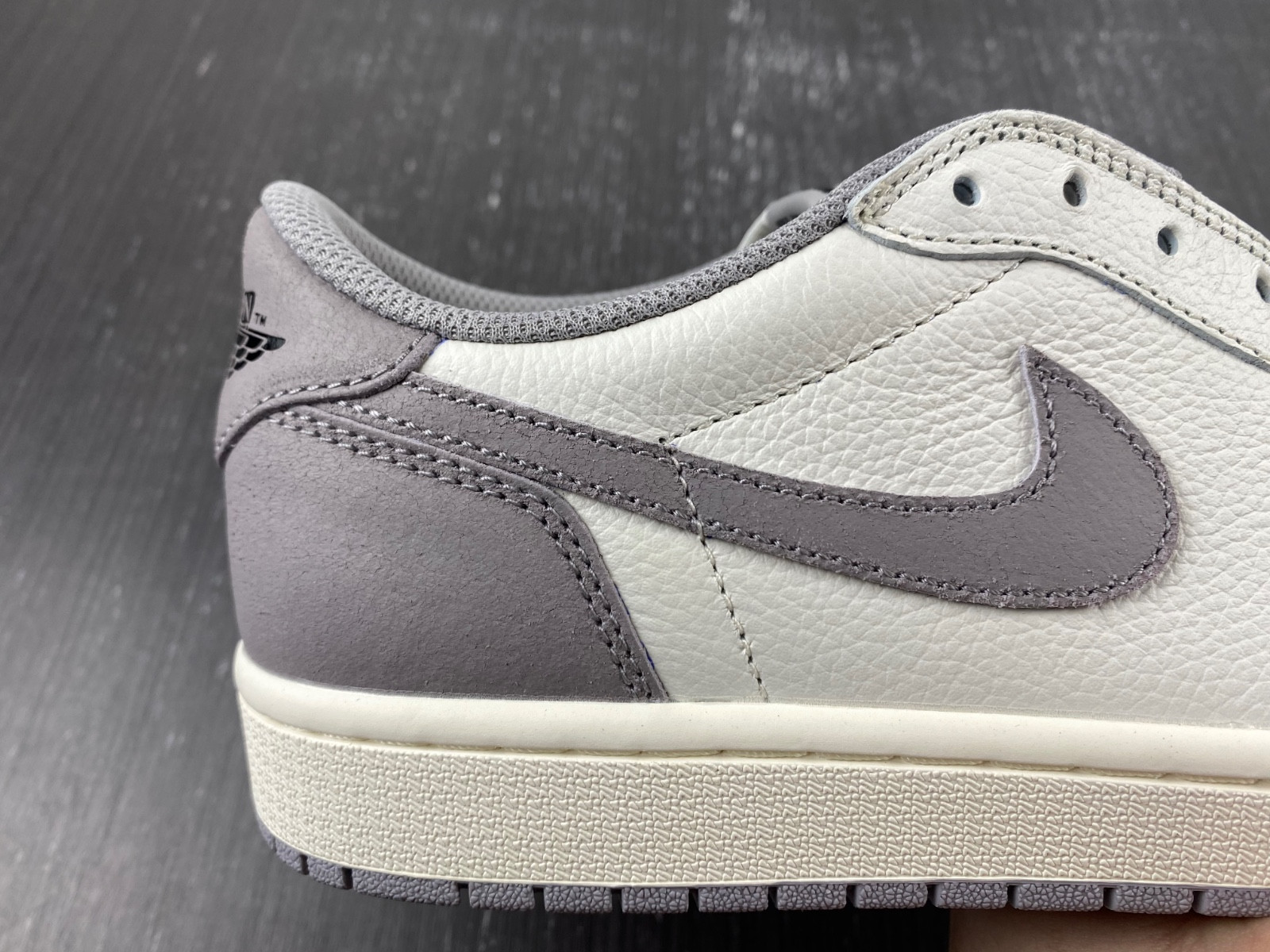 air jordan 1 low og atmosphere grey cz0790-101