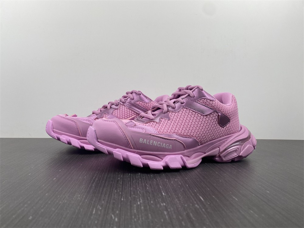 Ba*len*cia*ga men''s track.3 sneaker in pink