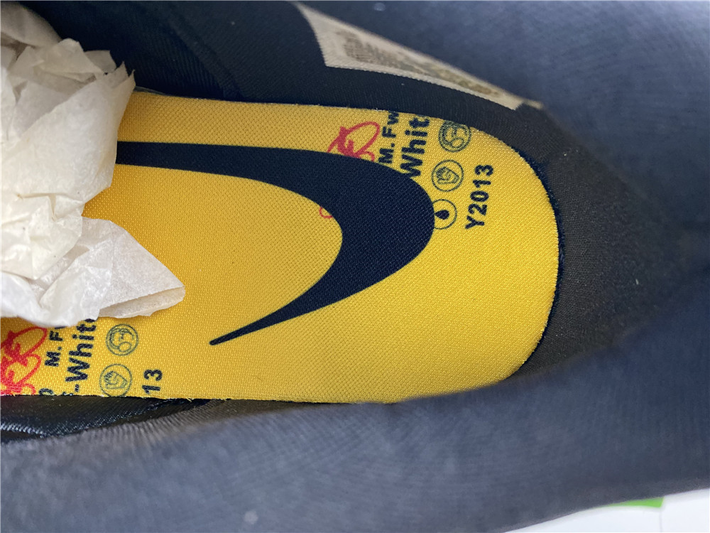 owt x nike air rubber dunk “green strike” cu6015-001