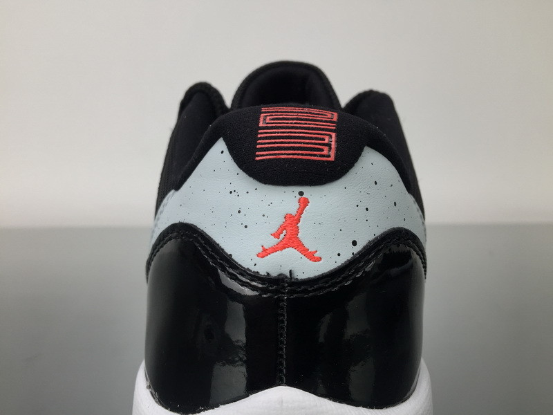 air jordan 11 retro low infrared 23 528895-023