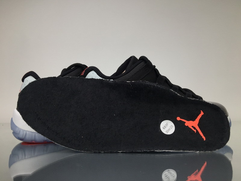 air jordan 11 retro low infrared 23 528895-023