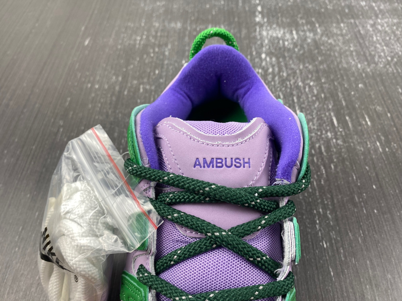 ambush x nike air more uptempo low "lilac" fb1299-500