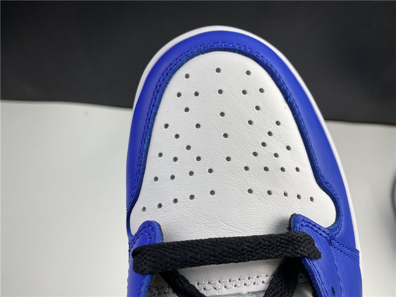 jordan 1 mid sisterhood cv0152-401