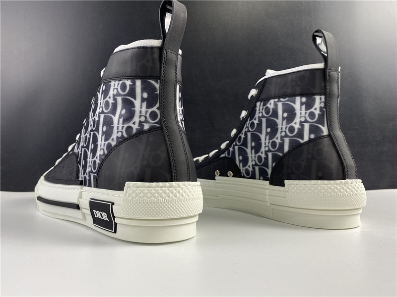 D*or b23 oblique high top sneaker