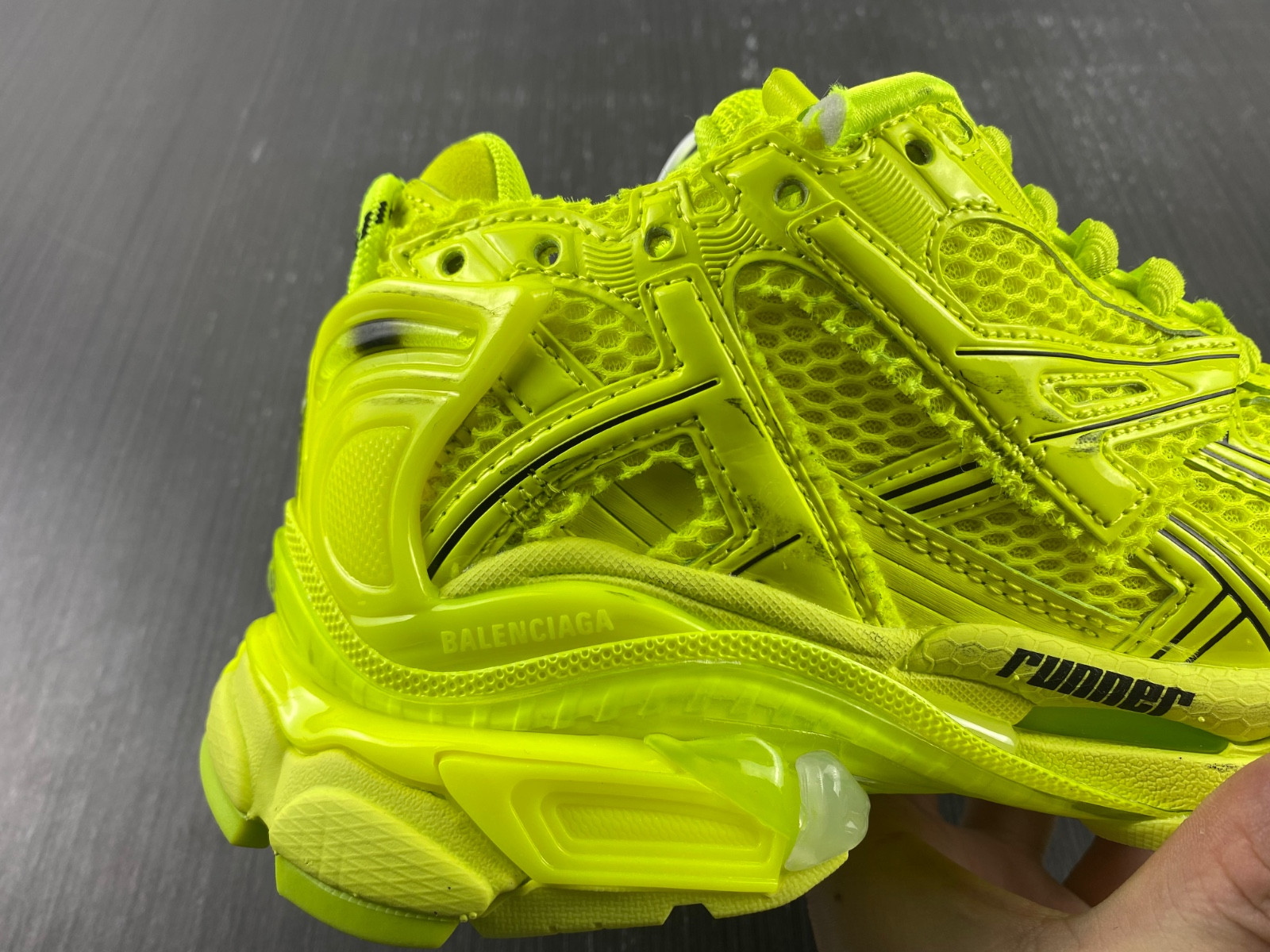 Ba*len*cia*ga 7.0 runner sneaker