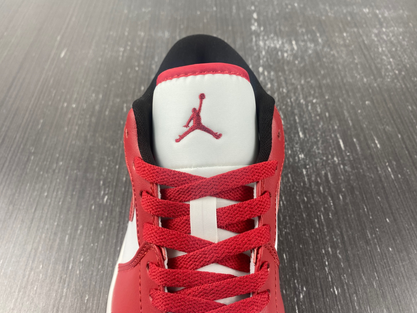 jordan 1 low reverse black toe (women