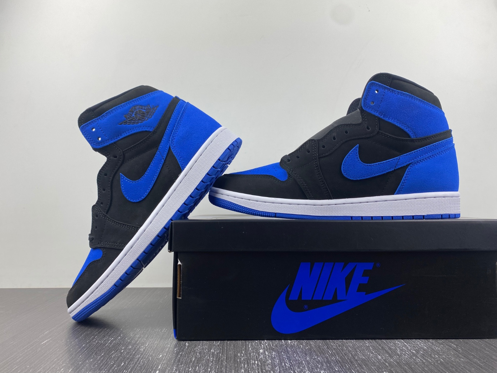air jordan 1 royal suede dz5485-042