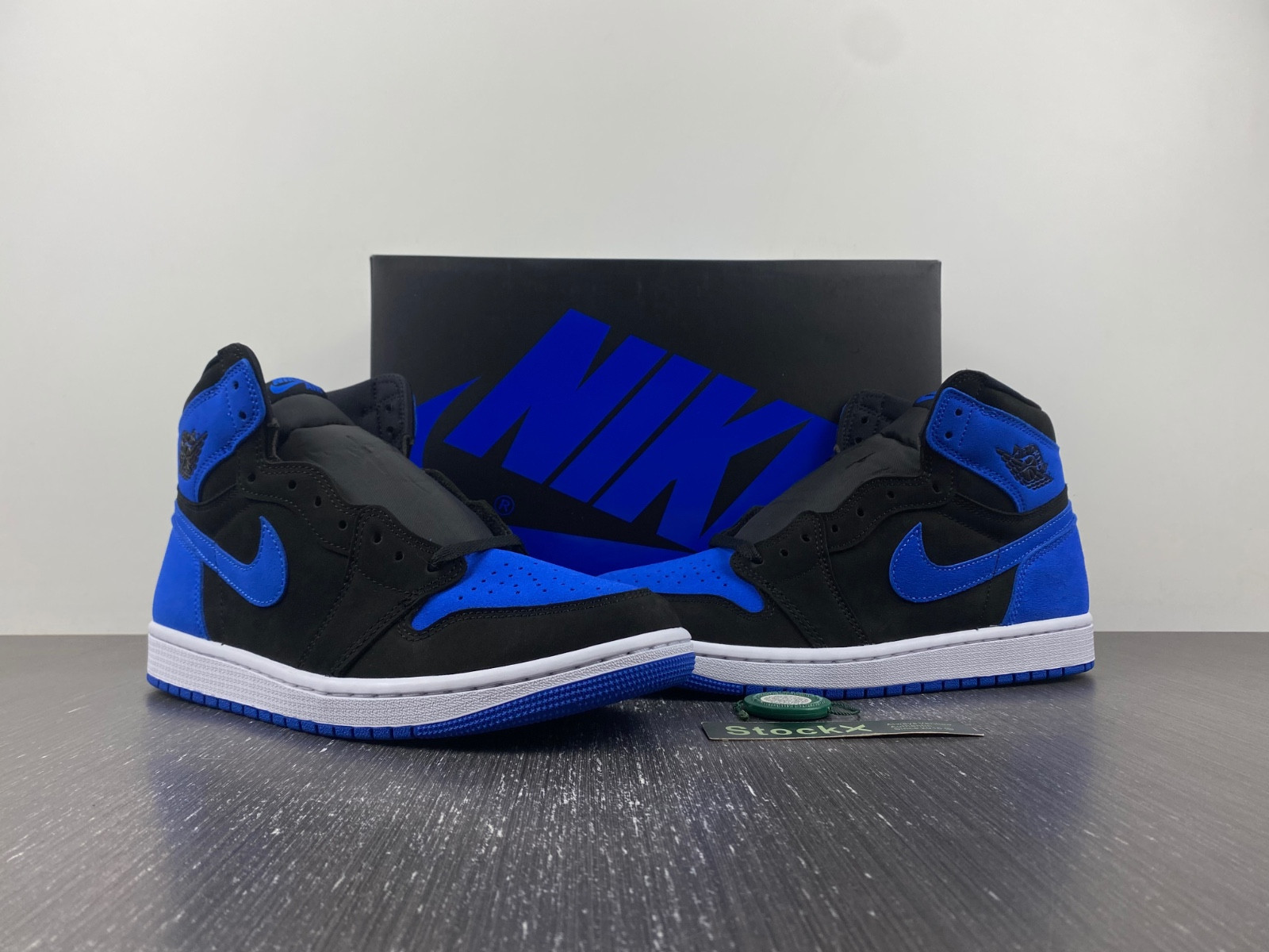air jordan 1 royal suede dz5485-042