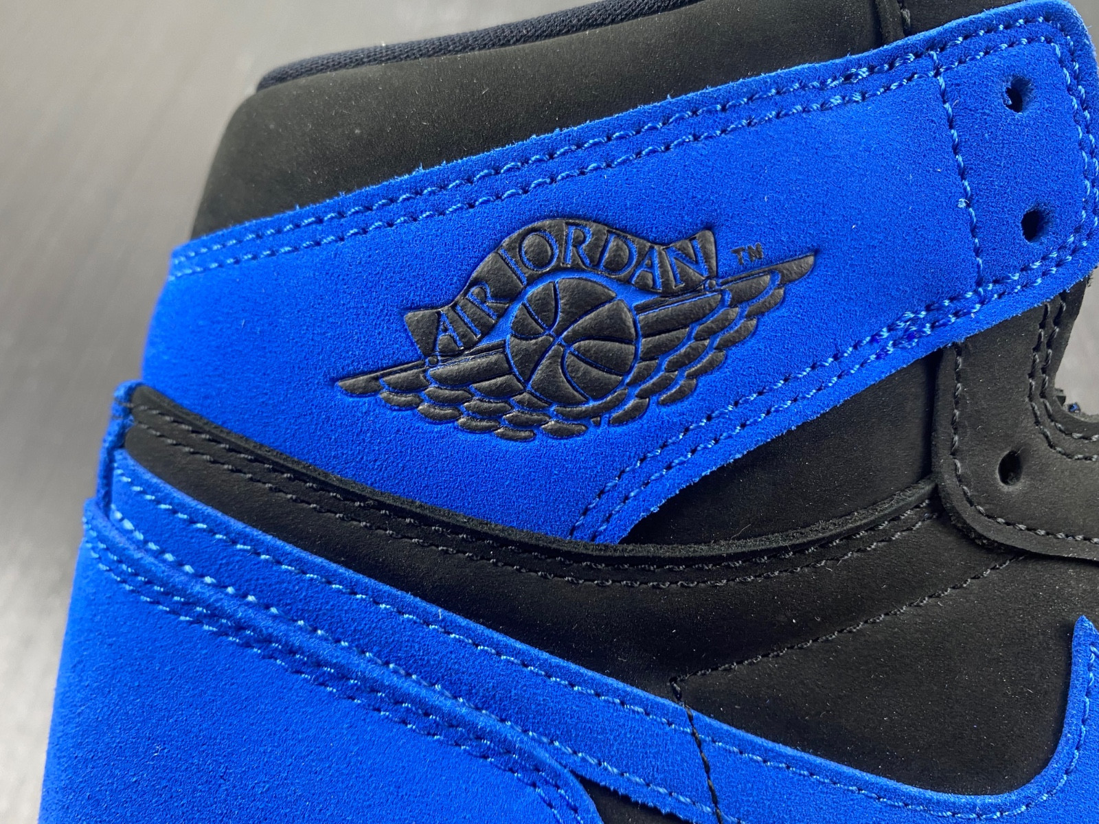 air jordan 1 royal suede dz5485-042