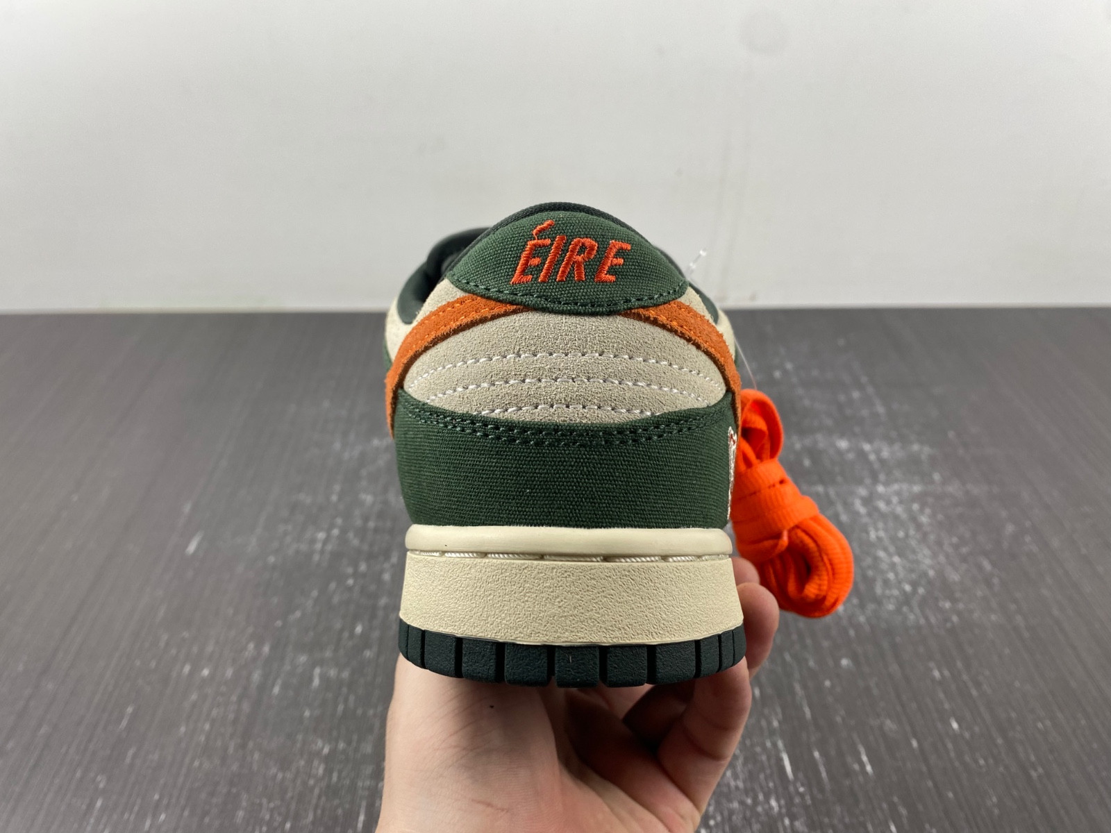 nike sb dunk low eire men