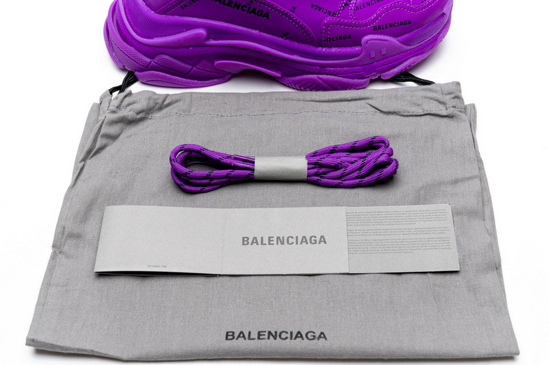 Ba*len*cia*ga triple s purple