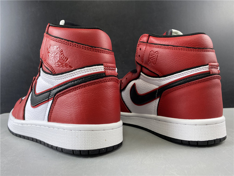 air jordan 1 bloodline 2.0 555088-129