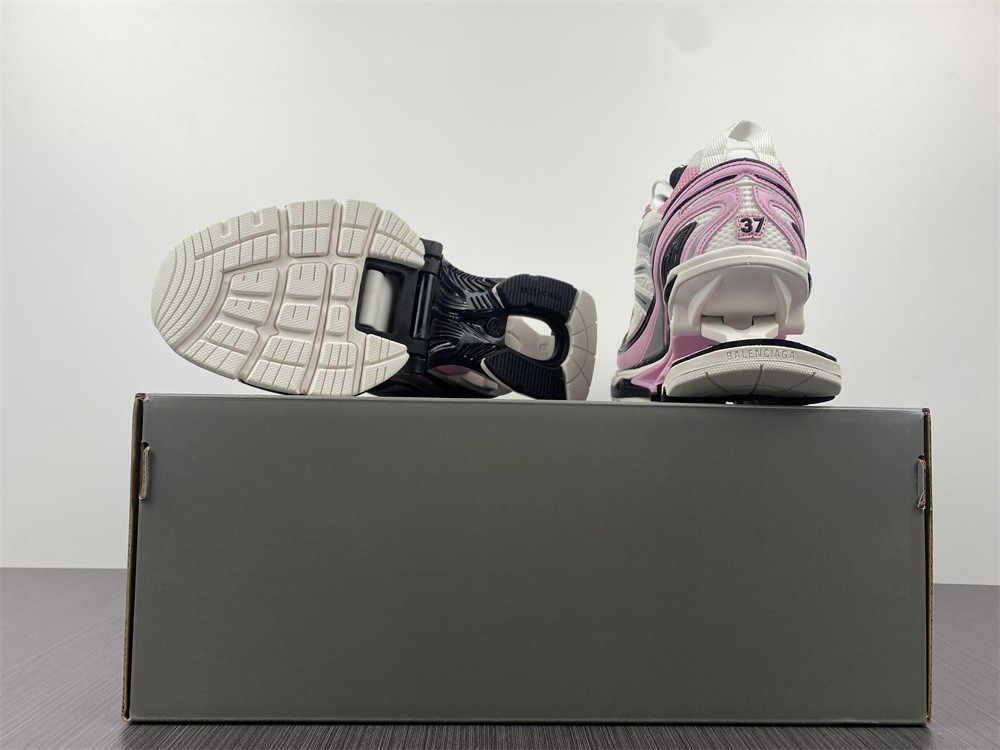 Ba*len*cia*ga x-pander 6.0 white and pink
