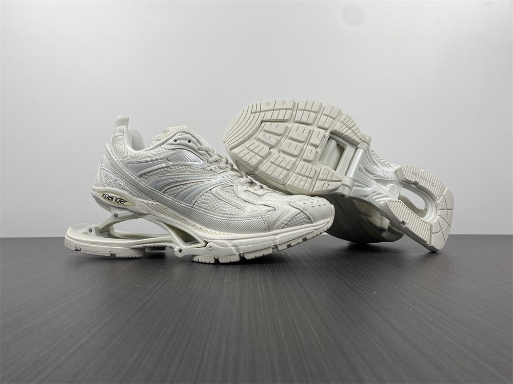 Ba*len*cia*ga x-pander 6.0 white