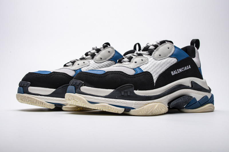 Ba*len*cia*ga triple s 524039 w09oh 7080