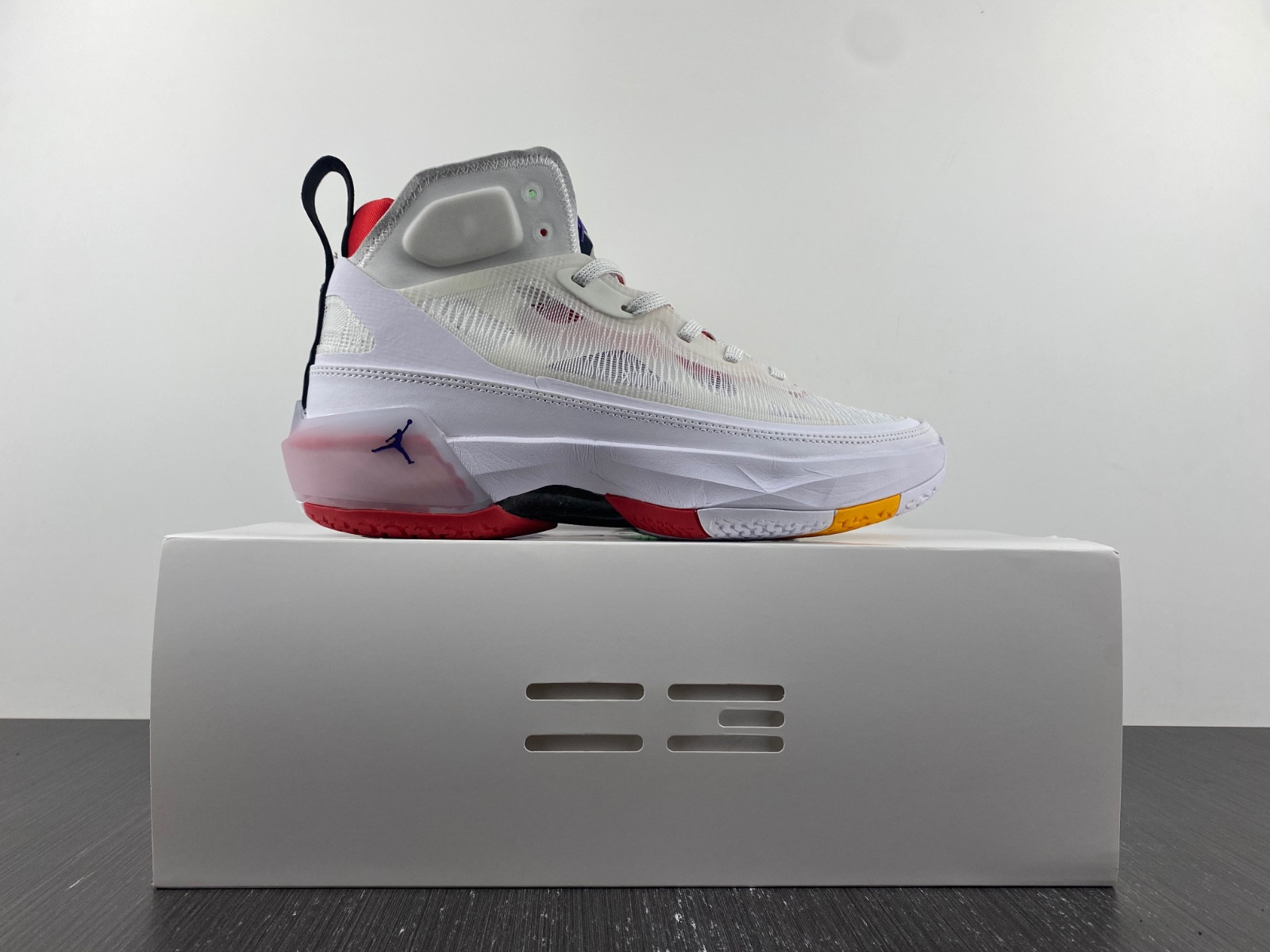 jordan 37 hare dd6958-160