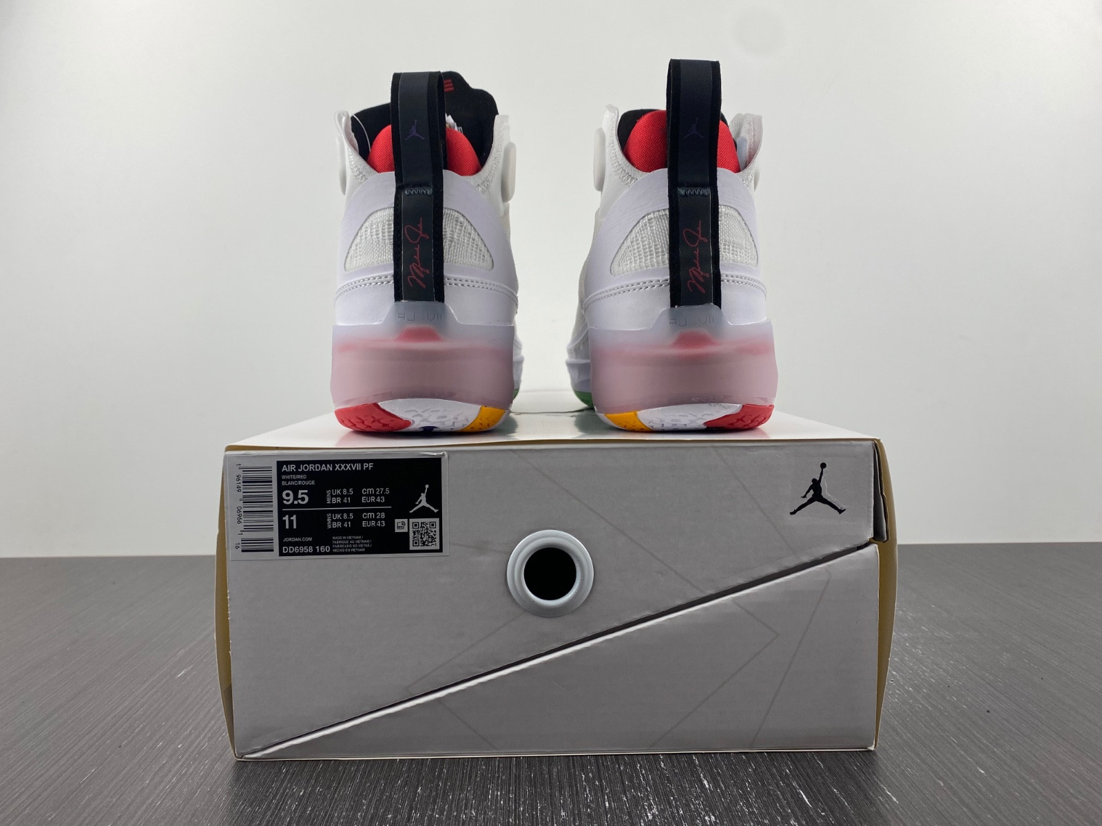 jordan 37 hare dd6958-160