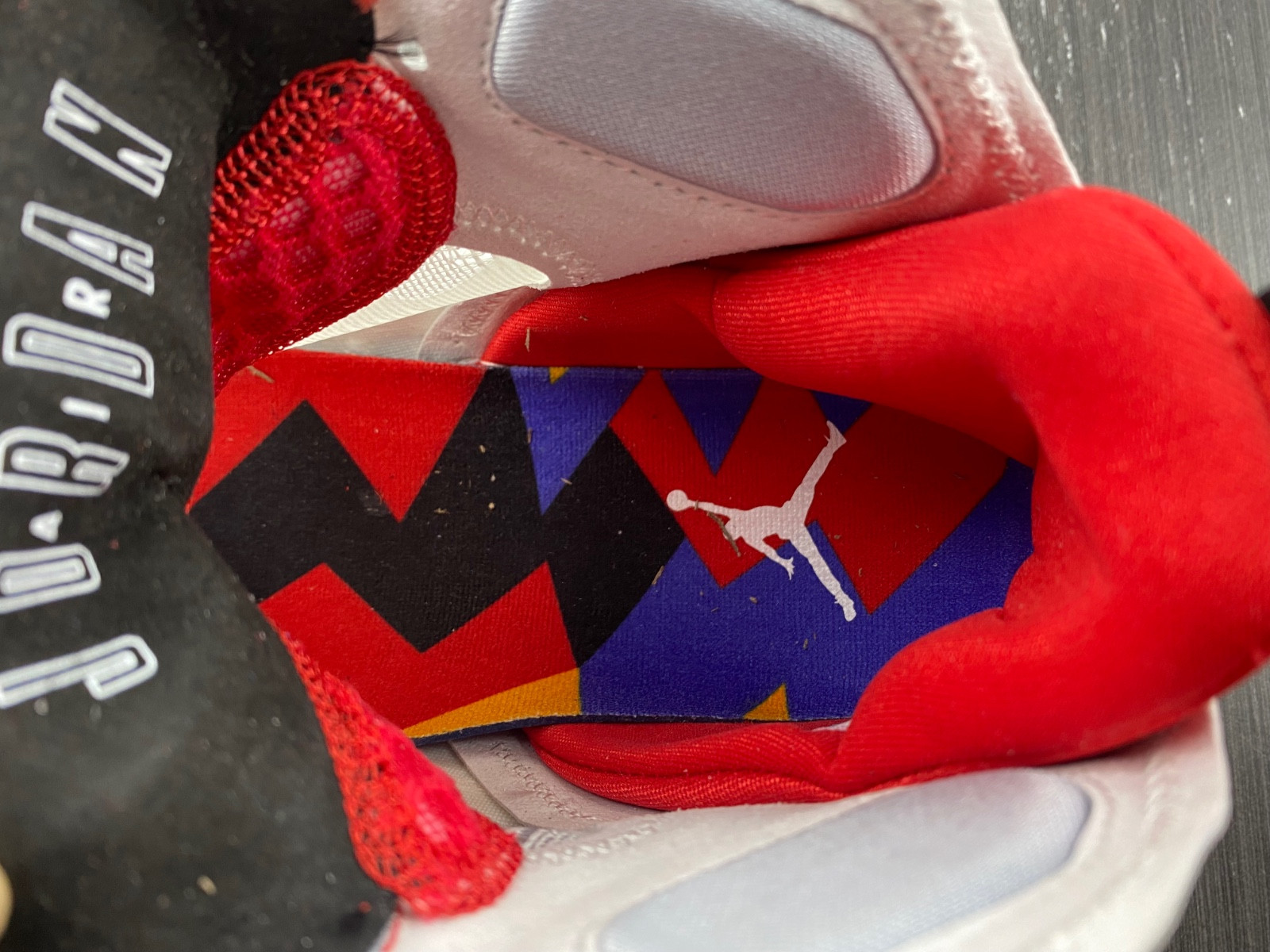 jordan 37 hare dd6958-160