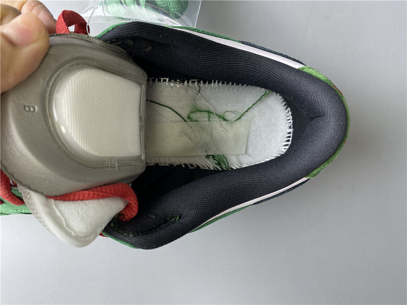 nike dunk low pro sb heineken 304292-302