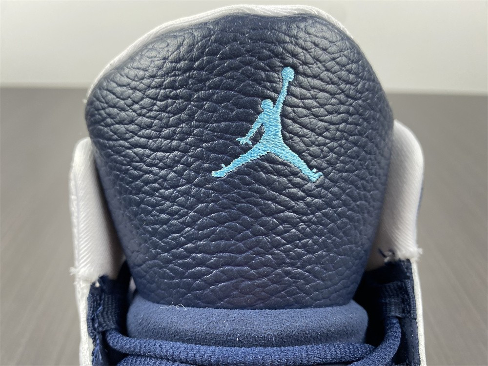 air jordan 13 “dark powder blue ” 414571-144