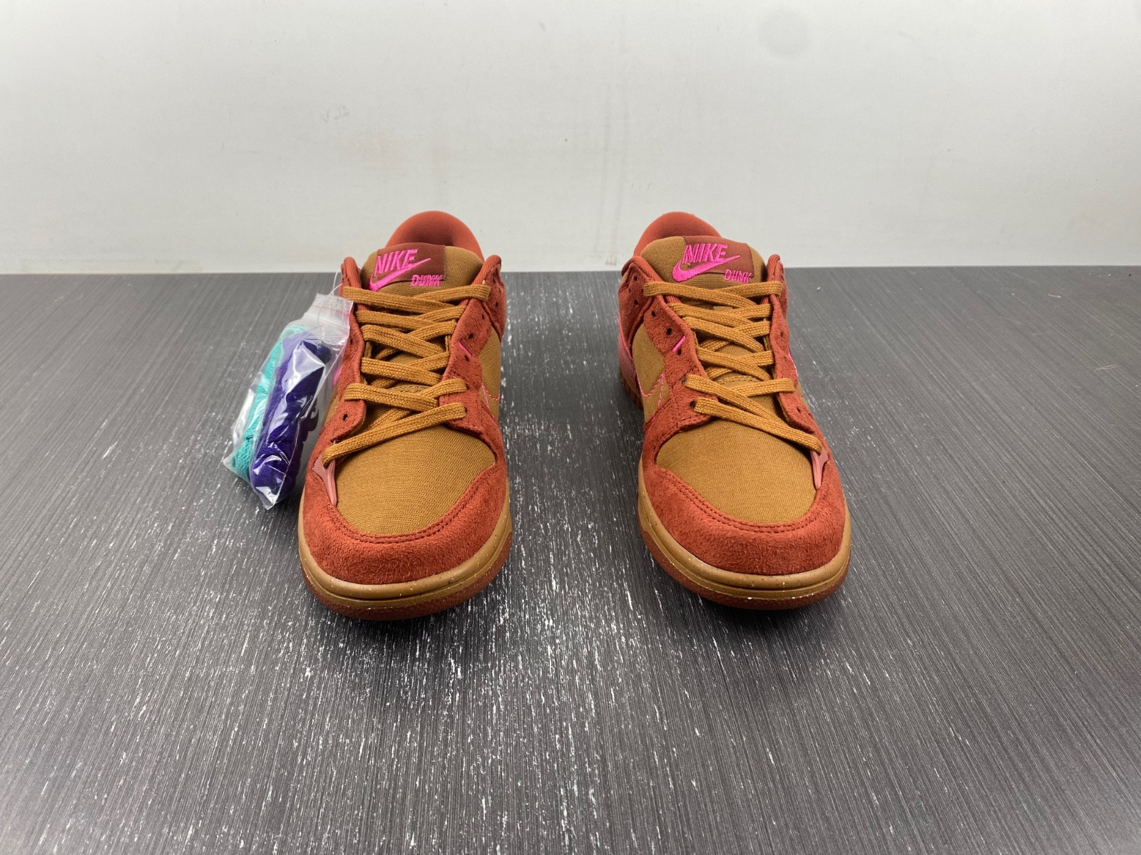 nike dunk low disrupt 2 desert bronze pink prime (w) dh4402-200