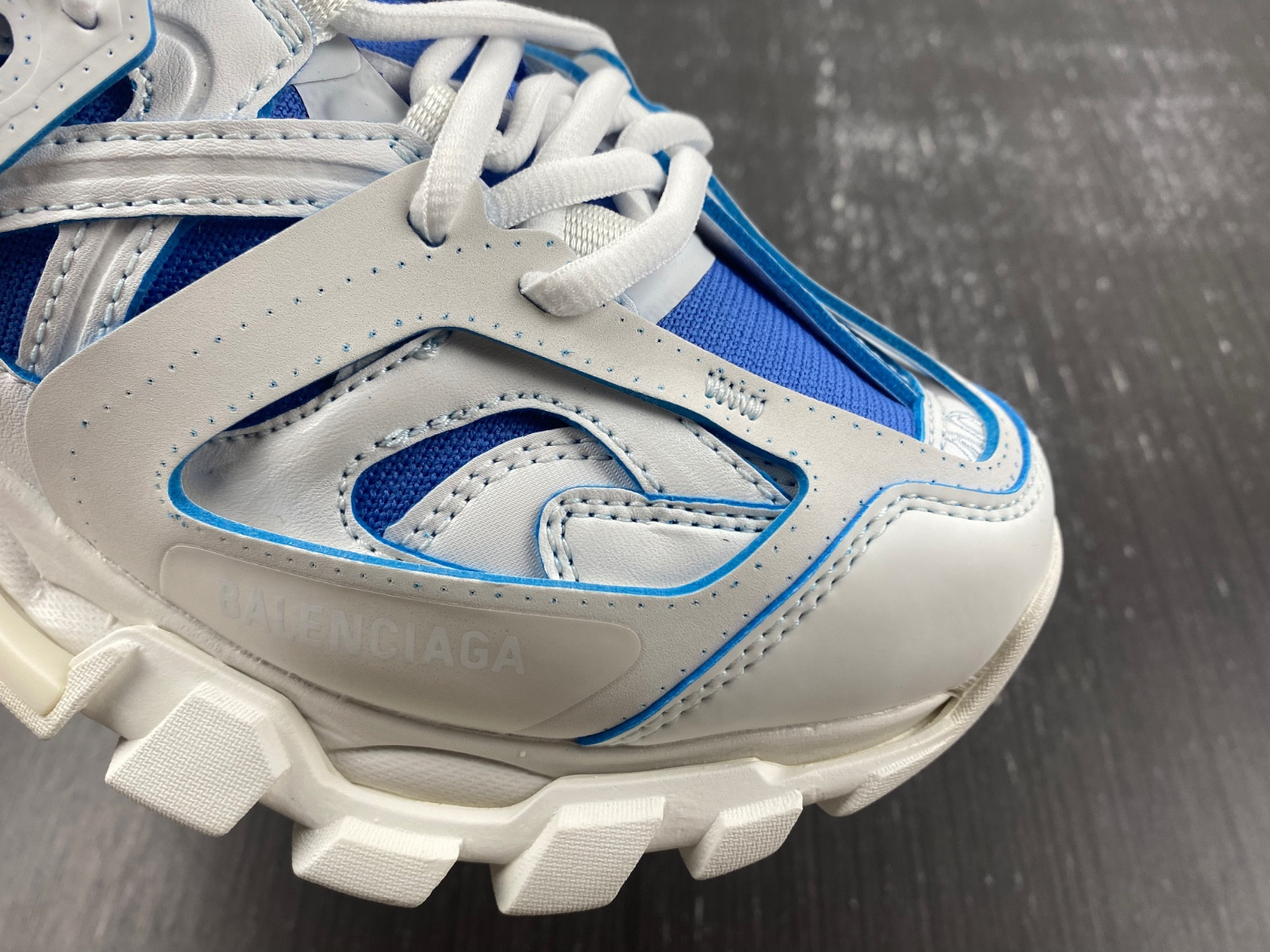 Ba*len*cia*ga 3.0 track trainer