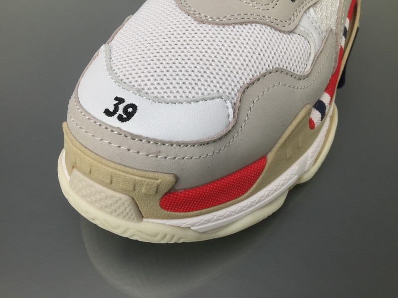 Ba*len*cia*ga triple s 490653w06f18000