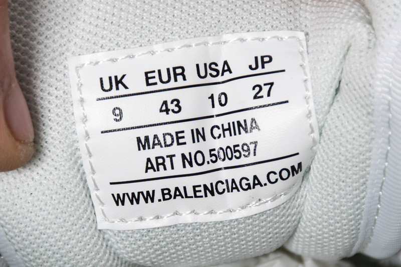Ba*len*cia*ga triple s trainers white