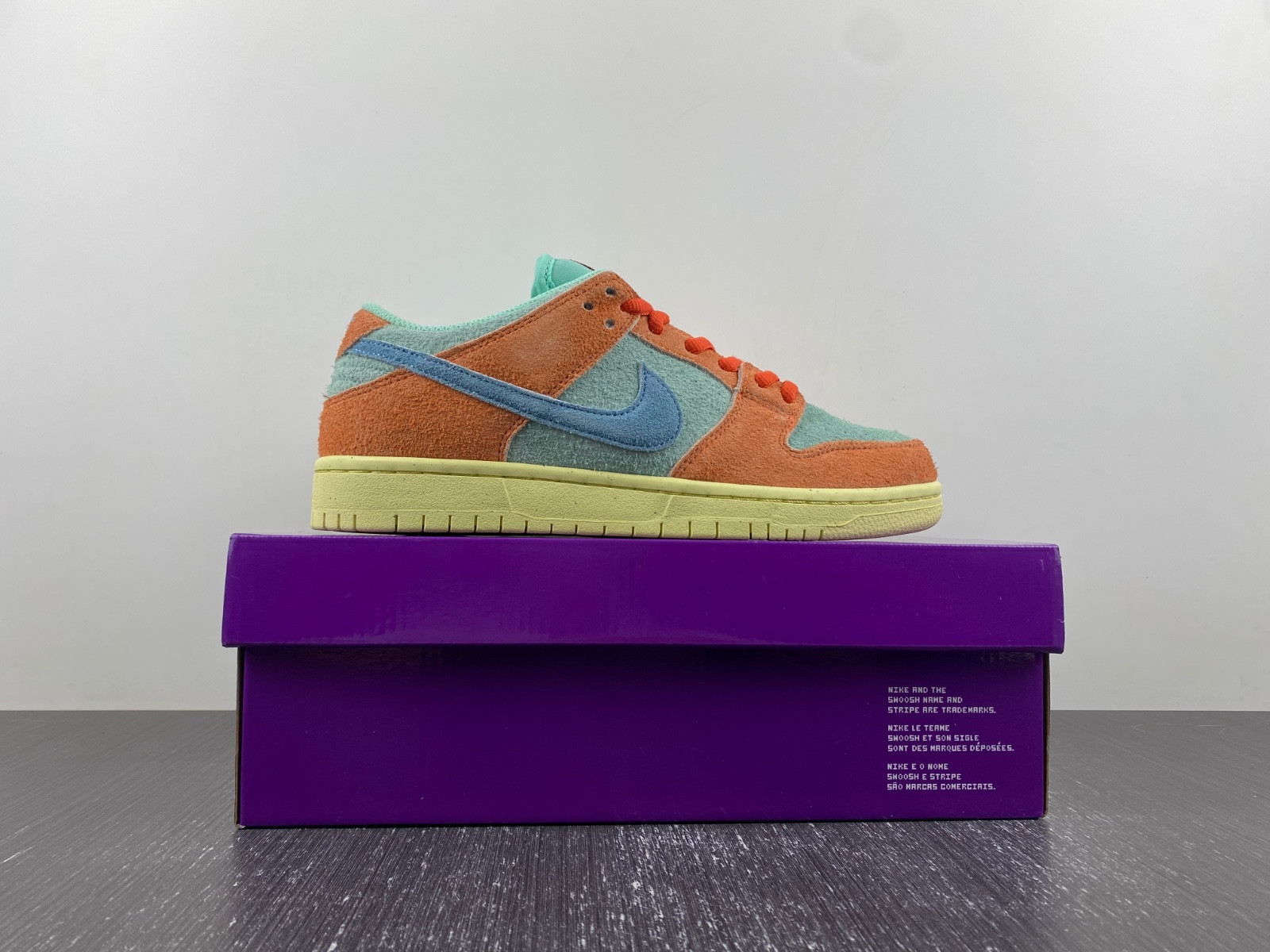 nike sb dunk low orange aqua dv5429-800