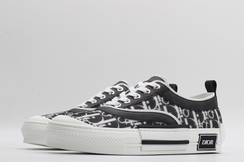 D*or b23 oblique low top sneaker