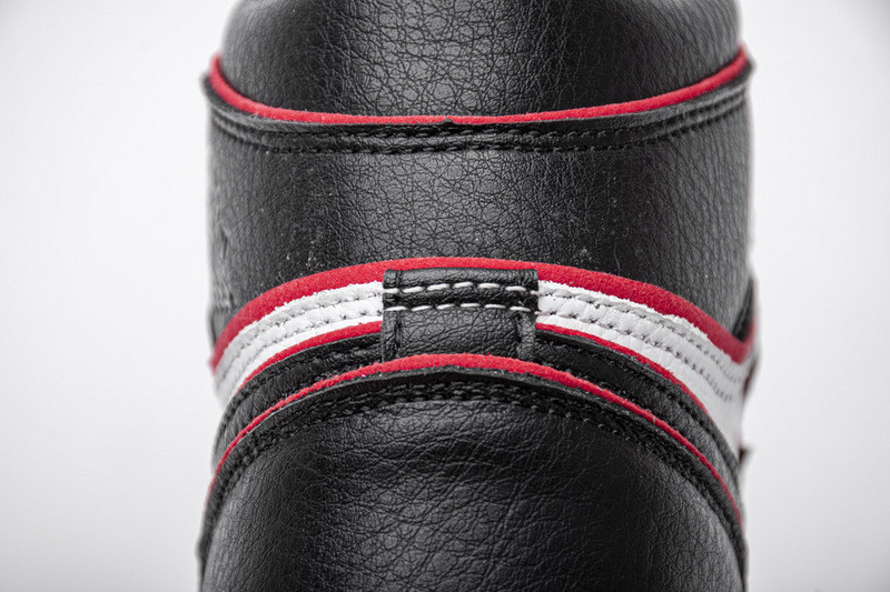 jordan 1 retro high bloodline 555088-062