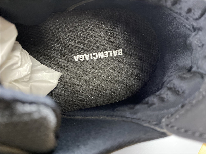 Ba*len*cia*ga 5.0 20ss runway