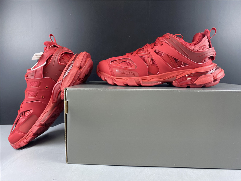 Ba*len*cia*ga track sneaker