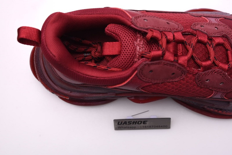 Ba*len*cia*ga triple s red