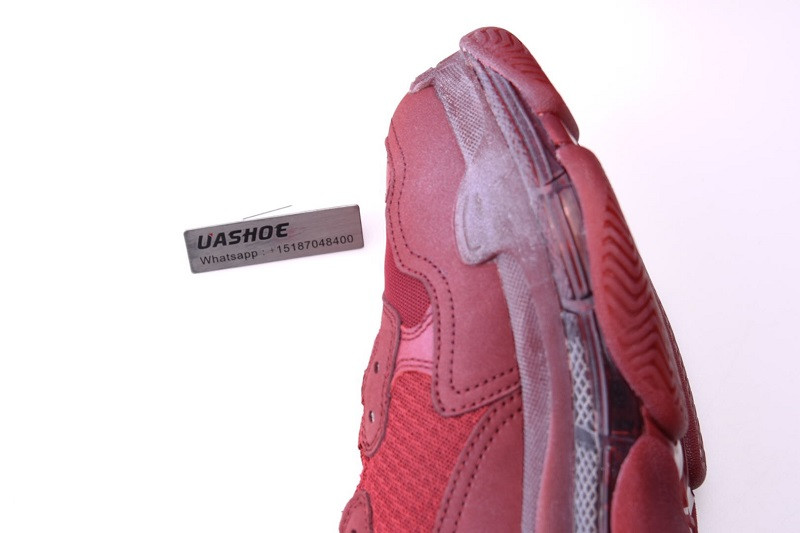 Ba*len*cia*ga triple s red