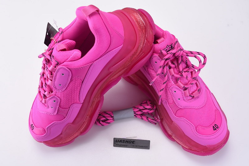 Ba*len*cia*ga triple s