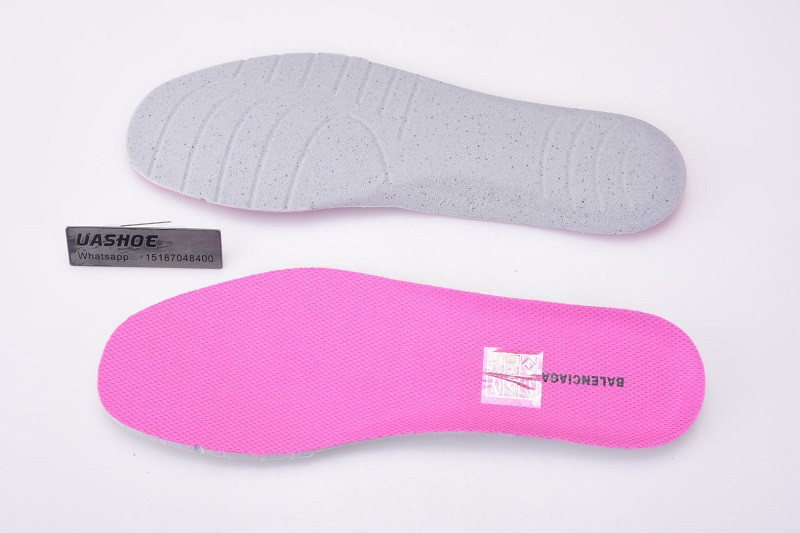 Ba*len*cia*ga triple s