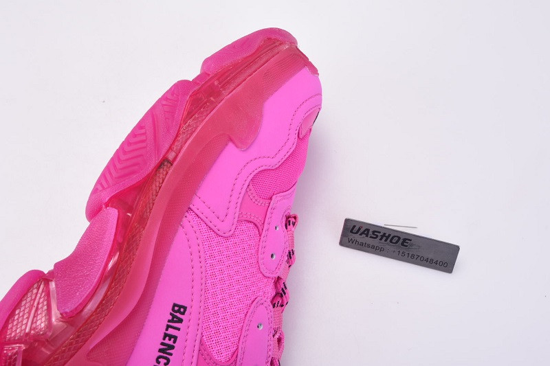 Ba*len*cia*ga triple s