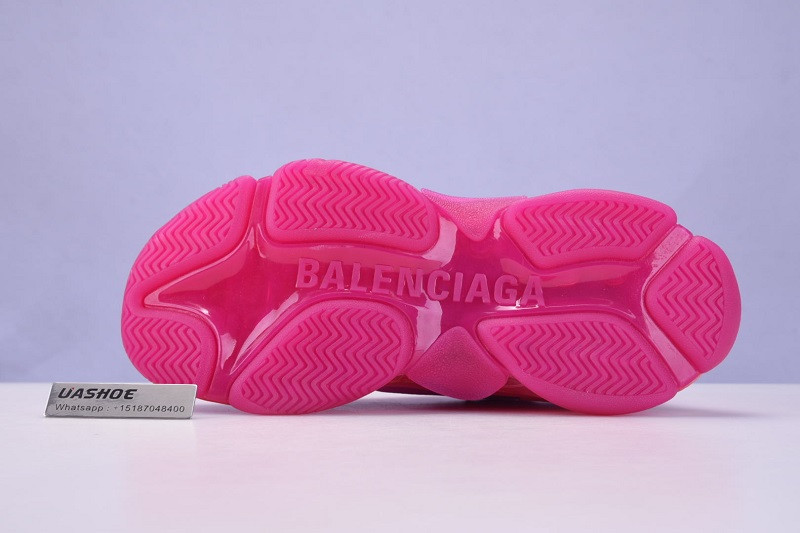 Ba*len*cia*ga triple s