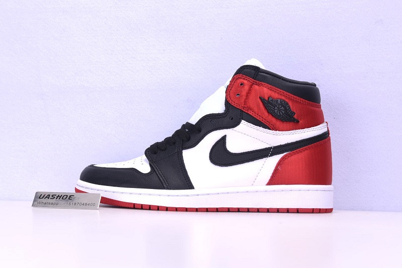 jordan 1 retro high satin black toe cd0461-016